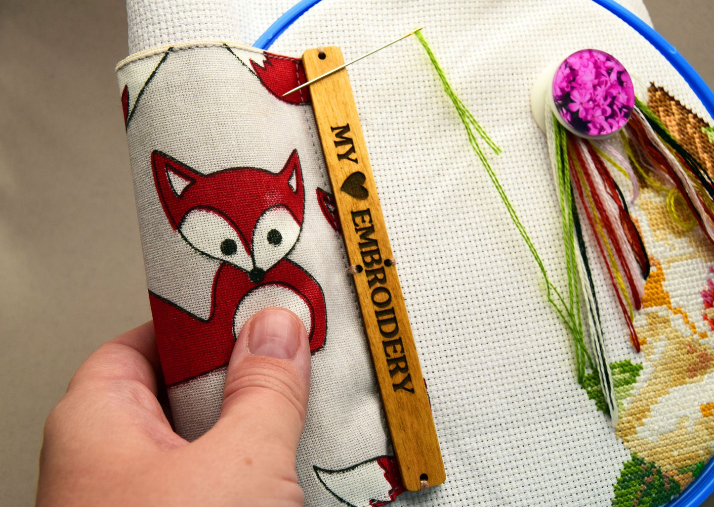 cross stitch grime grime guard 11x17 qsnap cover cross stitch gifts Etsy Grime Guard 11 x 17 grime guard cross stitch supplie keeper magnetic grime guard scroll rods needle keeper dariamakes クロスステッチ刺繍ツール Kreuzstich-Stickerei vyšívání křížkovým stehem broderie au point de croix κέντημα με σταυροβελονιά ricamo a punto croce 크로스 스티치 자수 krustdūrienu izšūšana siuvinėjimas kryželiu bordado em ponto cruz bordado en punto de cruz korsstygnsbroderi çapraz dikiş nakış التطريز عبر غرزة