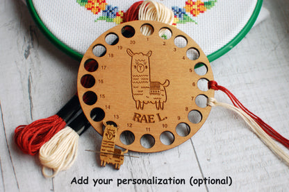 Cut from durable natural wood
Lightweight, smooth, and easy to use. Great for embroidery, cross stitch
Makes a thoughtful gift for stitchers, gift for mom, gift for her birthday and craft lovers
This personalized embroidery tool keeps your threads beautiful, tidy, and close at hand.
Perfect as an embroidery gift — or a lovely treat for yourself! Dariamakes brand