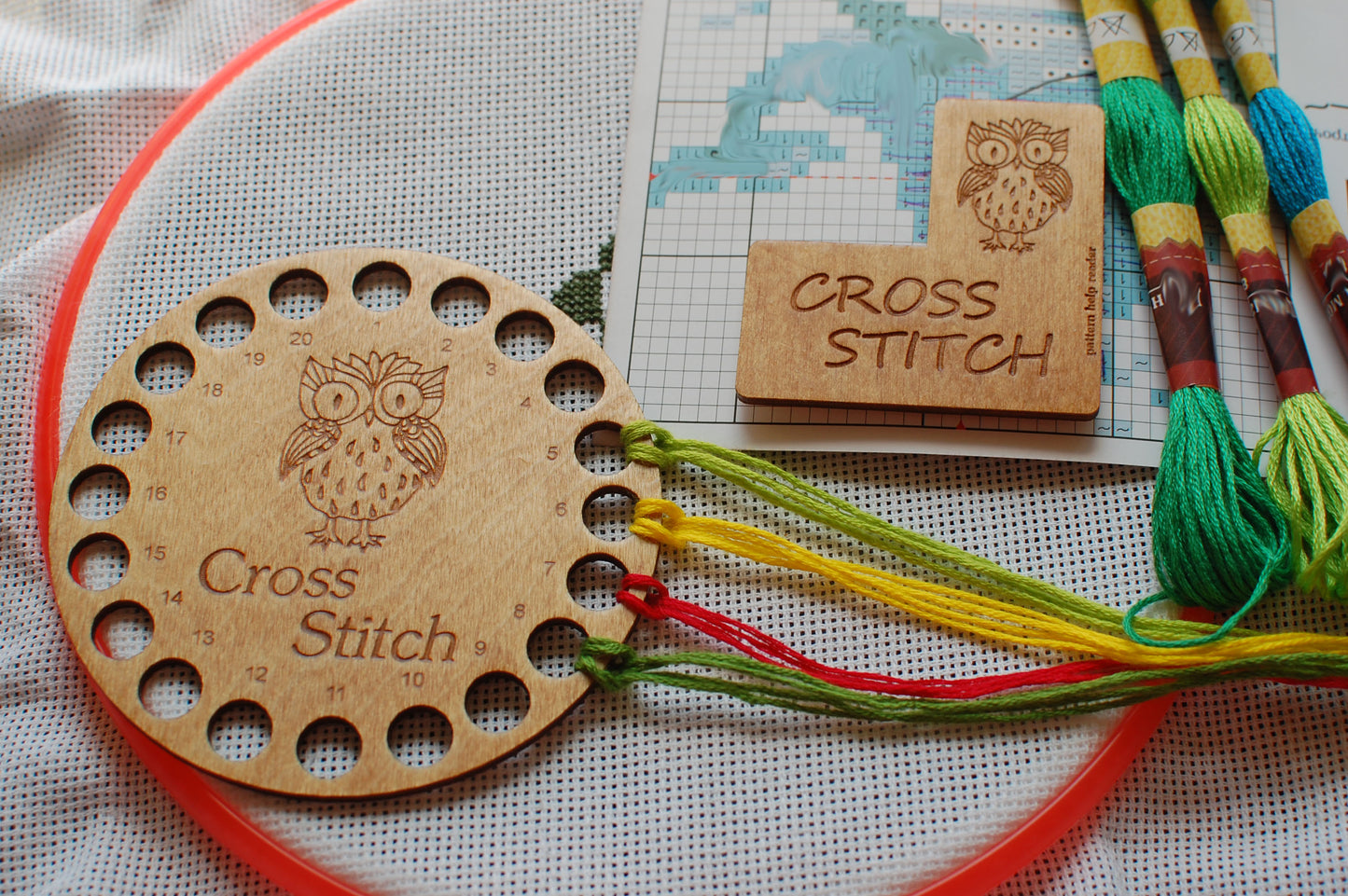 Owl - Floss organizer Needle minder Pattern helper - Wooden accessory set for cross stitch embroidery 3 pcs