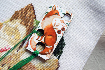 1 pc wooden Floss drop for cross stitch