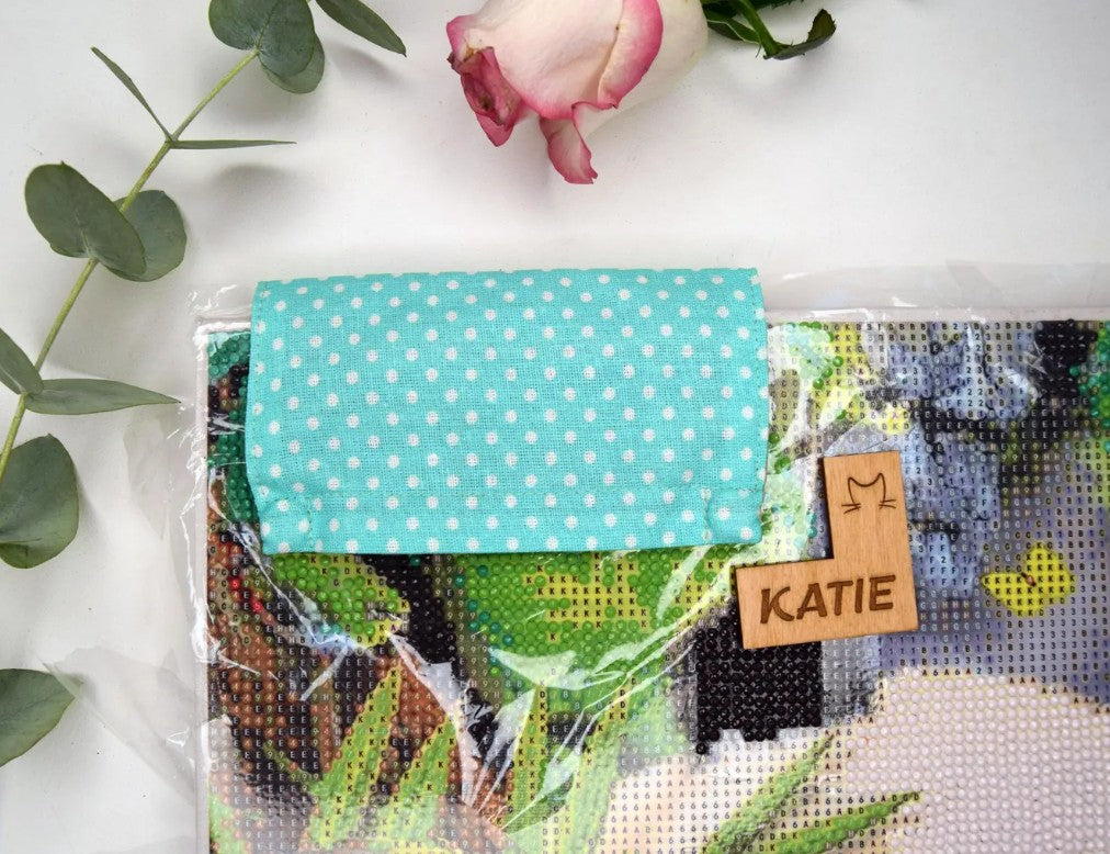  Unique set of accessories for diamond painting. Magnetic holders! 
