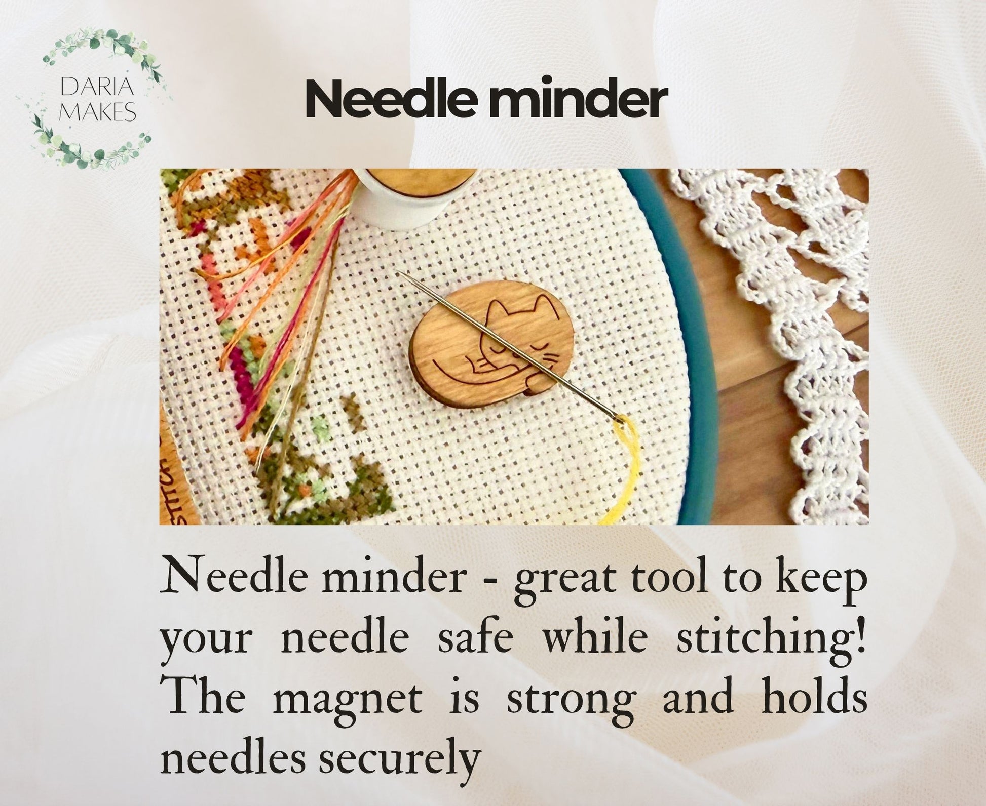 A charming and practical accessory set designed especially for cross stitch lovers. The “Curious Cat” set includes four essential tools that make stitching more comfortable, organized, and enjoyable. Each item is created with attention to detail and a cute kitten design that adds personality to your embroidery workspace