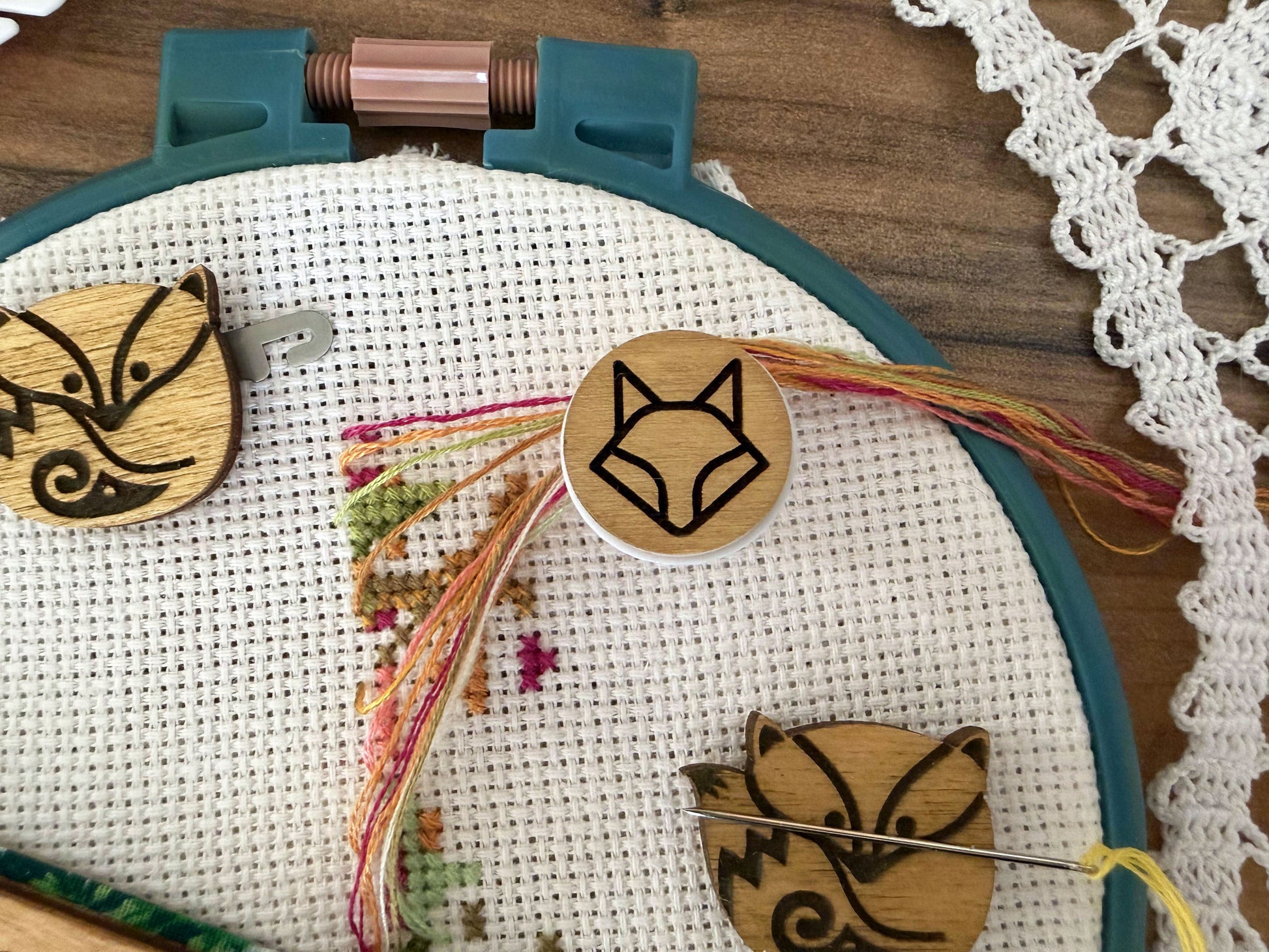 Welcome to Daria Makes  a place for cross stitch lovers, creative minds, and craft enthusiasts! Discover unique needle minders, needlework accessories, and helpful tools designed to make your stitching projects more enjoyable.

Whether you're passionate about Cross Stitch, Embroidery, or other creative hobbies, you'll find inspiration, organization ideas, and beautiful handmade creations for your craft room. Join our crafting community, follow our crafting journey, and explore crafting ideas, crafting tips