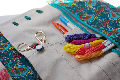 Cross stitch project bag Daria Makes