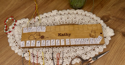 Cross stitch floss organizer for threaded needles - Embroidery floss holder 34 colors