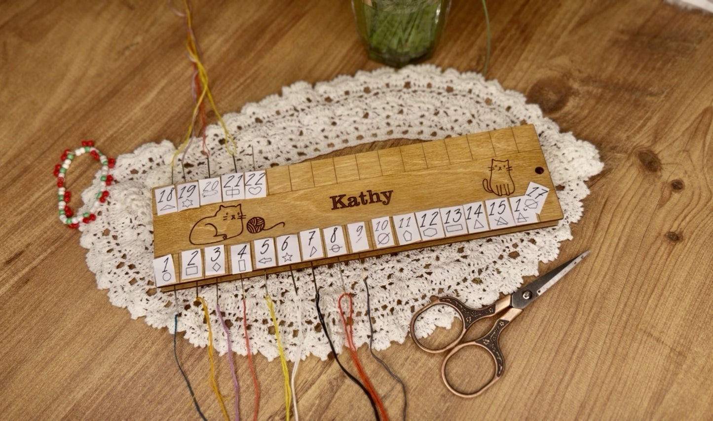 Cross stitch floss organizer for threaded needles - Embroidery floss holder 34 colors