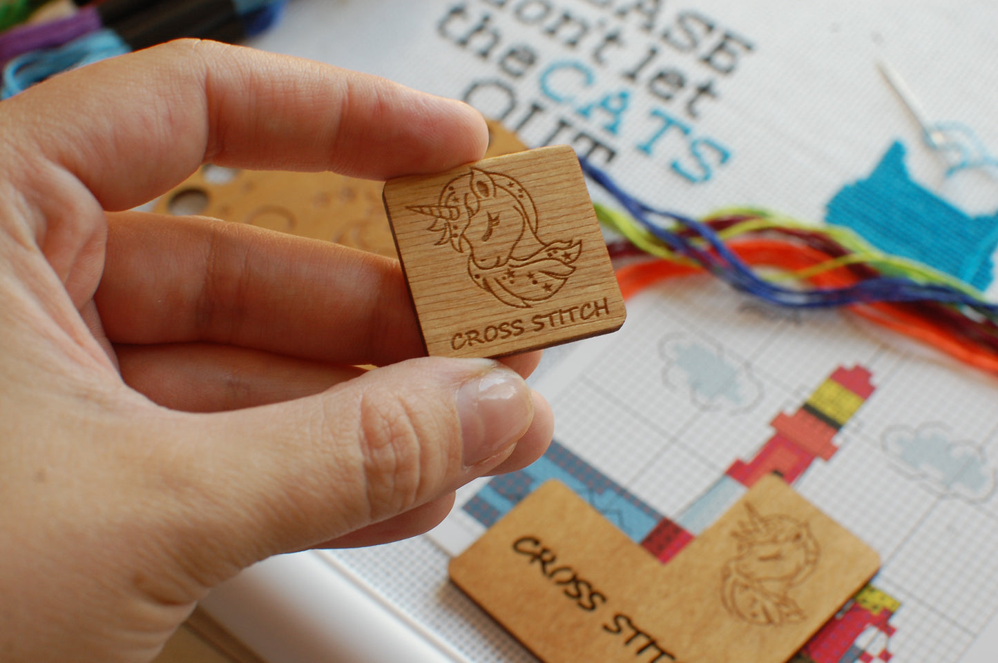 Floss organizer Needle minder Pattern helper - Wooden accessory set for cross stitch embroidery dariamakes