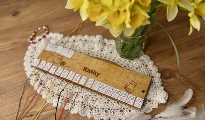 Cross stitch floss organizer for threaded needles - Embroidery floss holder 34 colors